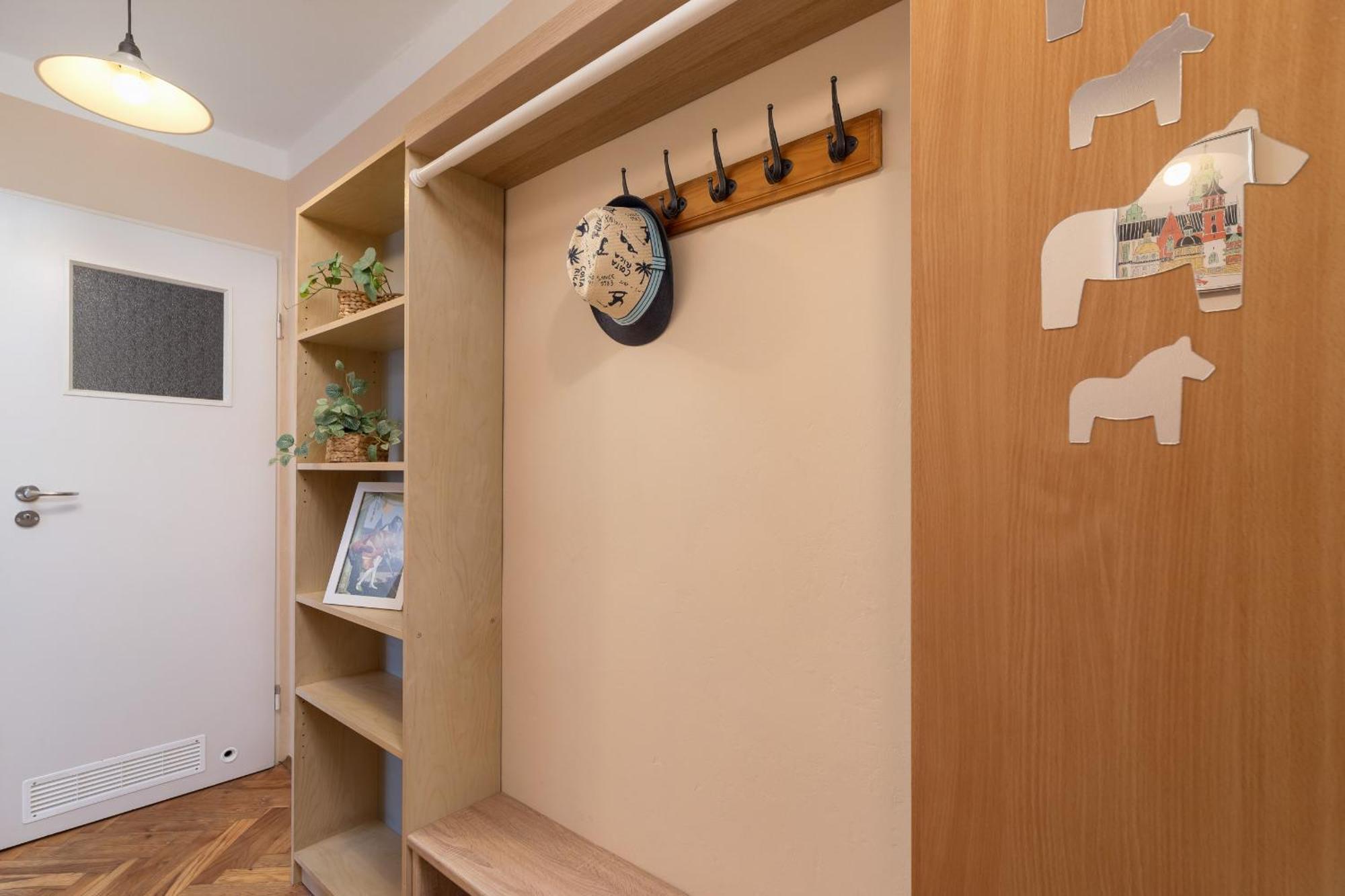 Eagle Pharmacy By Renters Apartment Krakow